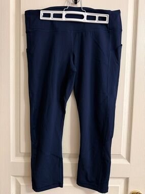 LULULEMON | Women's Pace Rival Crop 22" Size 10